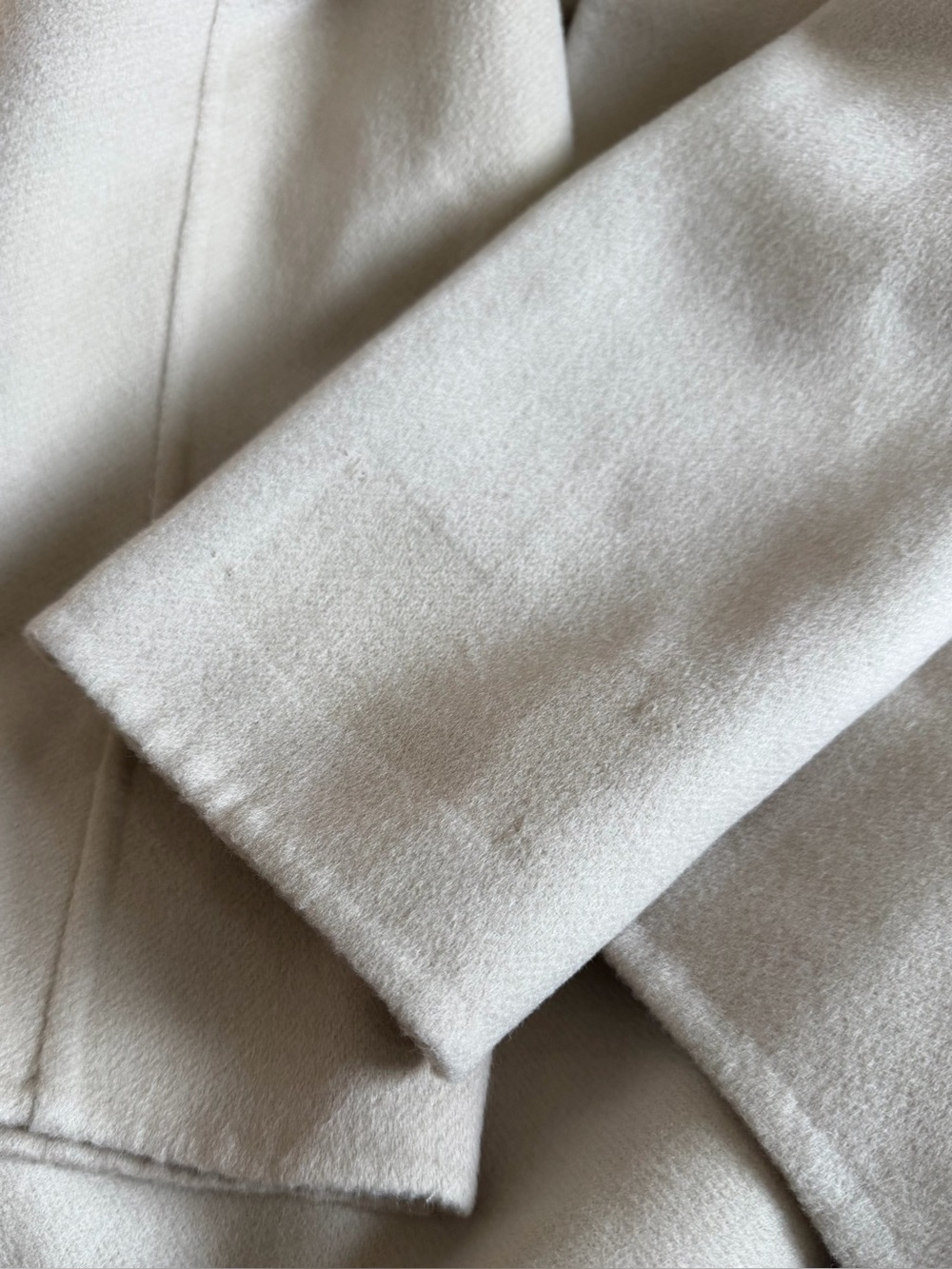 Aritzia Babaton Portfolio Double Face Coat - Luxe Wool Cashmere - Picture 7 of 10